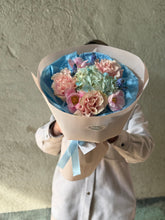 Încarcă imaginea în vizualizatorul Galerie, Buchet “Bubblegum”