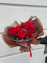 Încarcă imaginea în vizualizatorul Galerie, Buchet “Passion”
