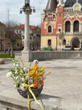 Încarcă imaginea în vizualizatorul Galerie, Coş cu flori