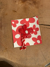 Încarcă imaginea în vizualizatorul Galerie, Mărțişor breloc Roşu