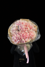 Încarcă imaginea în vizualizatorul Galerie, Buchet “Fluffy”
